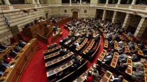 Греция: парламент проголосовал не за президента, а за досрочные выборы