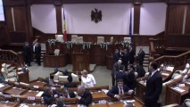 Prima ședință în Parlament din 2015, fără câțiva DEPUTAȚI