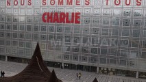 AȘA va arăta primul număr Charlie Hebdo, după atacuri. Foto în articol