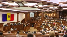 Андриан Канду подписал распоряжение о начале весенней сессии парламента