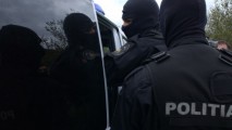 На юге Молдовы проходят массовые обыски