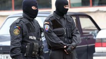 Peste 20 de tone de spirt de contrabandă din Ucraina! Perchezițiile din sudul Moldovei continuă
