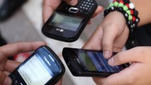 В течение года пользователи услуг мобильной связи наговорили свыше 6 млрд минут