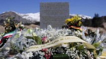 Ceremonie funerară la Koln în memoria pasagerilor ucişi în accidentul aviatic din Alpii Francezi