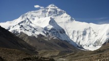 Nepalul a redeschis Everestul pentru alpinişti, după cutremurul devastator din aprilie