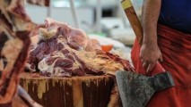 Rusia blochează definitiv importul de carne din UE și SUA