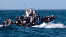 UE, pe urmele traficaților de refugiați
