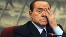 Бывшего премьера Италии обвинили в незаконном посещении Крыма