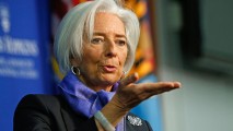 Глава МВФ останется на второй срок