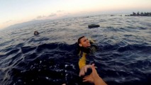 Voluntarii din insulele elene care au salvat refugiaţi, propuşi pentru Premiul Nobel pentru Pace