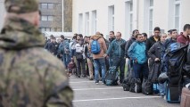 Belgia introduce temporar controale la frontiera cu Franţa, pentru oprirea refugiaţilor