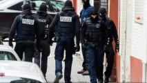 Schimb de focuri la Bruxelles în cadrul unei operațiuni antiteroriste; un polițist a fost rănit