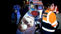 Autocar cu 14 persoane la bord răsturnat la intrarea în Pașcani. 7 victime au ajuns de urgență la spital