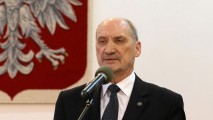 Министр обороны Польши заявил о готовящейся со стороны России агрессии против НАТО