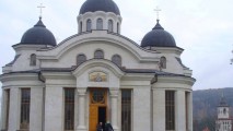 Митрополия организовала для молодежи паломничество в монастырь Курки