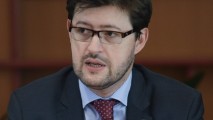 Попов: ДПМ cделает ставку на кандидата, который не будет ею выдвинут