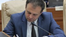 Candu: Hotărîrile curților constituționale sînt criticate nu doar în Moldova