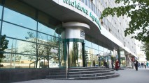 Avertizarea avocaţilor în legătură cu înstrăinarea unui pachet de acţiuni ale „Moldova Agroindbank”