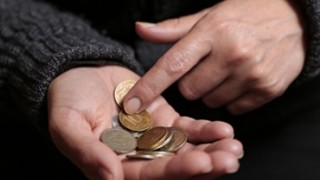 Peste 40% dintre ruși susțin că nu le ajung bani pentru mâncare sau haine