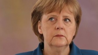 Merkel: „Germania va continua să primească refugiaţi”