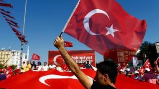 Turcia, după puci: 26.000 de rețineri, 75.000 de oameni împiedicați să plece din țară