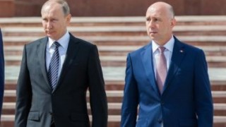 О чем договорились Филип и Путин во время встречи в Бишкеке