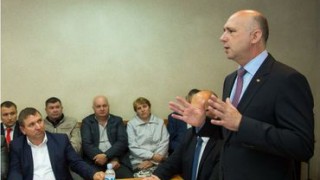 Премьер призвал местные власти участвовать в обеспечении стабильности в Молдове