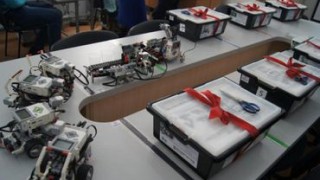 Некоторые учебные заведения Молдовы получили наборы робототехники