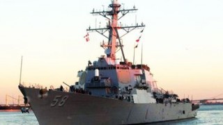 НАТО: В Балтику вошли два военных корабля России