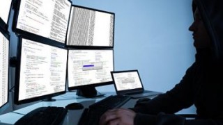 Atac cibernetic de amploare asupra marilor bănci din Rusia
