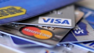 В Молдове сократилось число банковских карточек