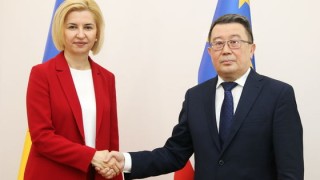 Bașcanul Găgăuziei a avut o întrevedere cu ambasadorul Kazahstanului