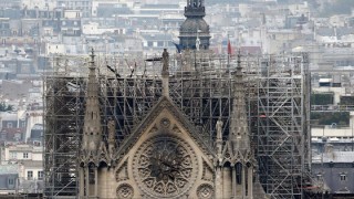 Deputaţii francezi au adoptat legea privind restaurarea catedralei Notre-Dame