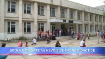 LIPSĂ DE PEDAGOGI ÎN SATE. ÎNVĂȚĂTORII PREDAU CÂTE DOUĂ-TREI DISCIPLINE