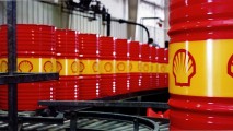 В Shell предсказали рост цен на нефть до 90 долларов за баррель