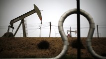 США обгонят Россию по добыче сырой нефти к 2020 году