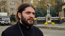 Superstiţiile la moldoveni. „Un miliard de chinezi muncesc doar pentru Republica Moldova, ca să ne satisfacă ritualurile funerare”