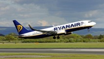 Лоукостер Ryanair увеличил годовую прибыль на 66%