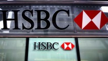 HSBC vrea să renunţe la 10.000 - 20.000 de angajaţi Informaţiile publicate de ECONOMICA.net pot fi preluate de alte publicaţii online doar în limita