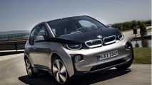 Все автомобили BMW перейдут на электрическую тягу в течение десяти лет