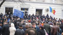 Proteste la ANRE continuă