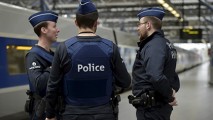 Atentate la Paris: Cinci arestări în cartierul Molenbeek din Bruxelles