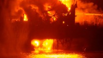 Azerbaidjan: incendiu de proporții la o platformă petrolieră