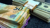 Azerbaidjanul închide casele de schimb valutar