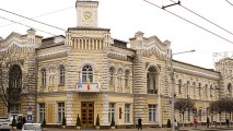 Primăria Chișinău vrea să dea în judecată Guvernul