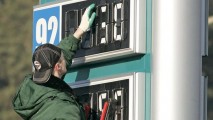 Эксперты критикуют методологию установления цен на нефтепродукты, принятую ANRE