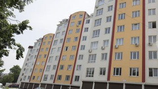 Peste trei luni, chișinăuienii ar putea să rămână fără apartamente