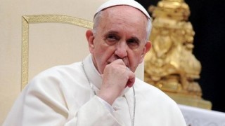 Catolici ultraconservatori solicită înlăturarea papei Francisc
