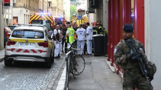 Опубликовано видео с места взрыва в Лионе
